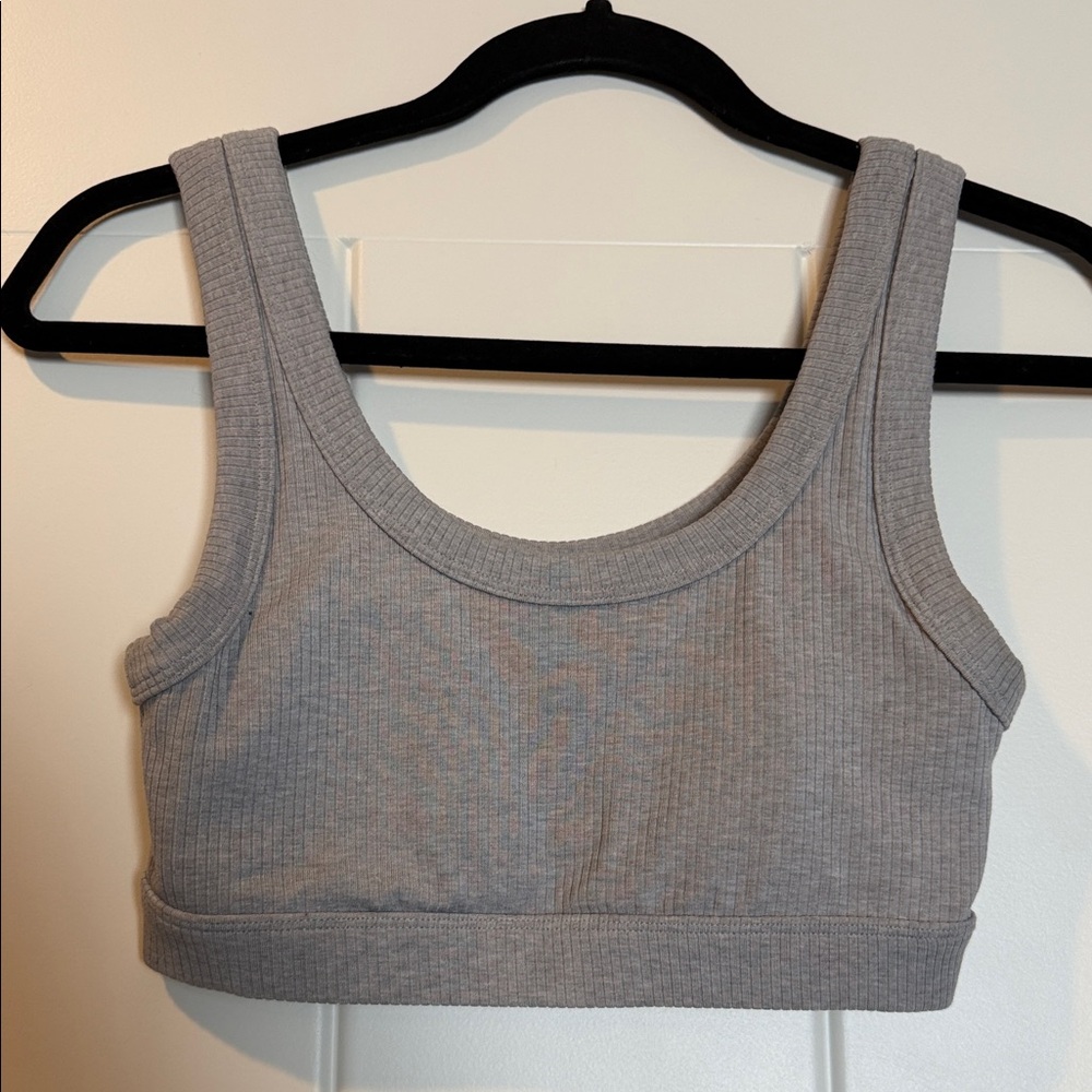 ALO Yoga Gray Ribbed Sports Bra